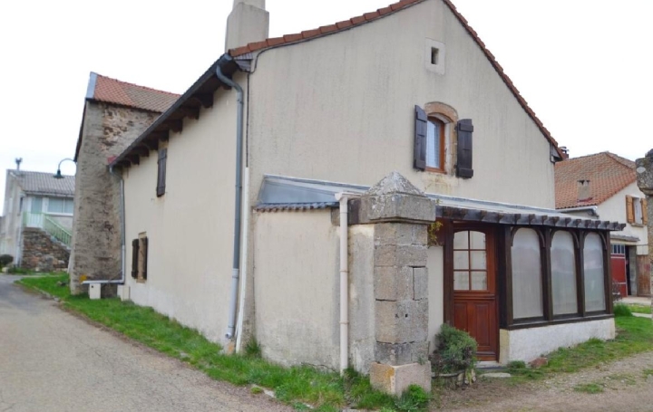 Maison   LA BASTIDE-PUYLAURENT  97 m2 82 000 € 